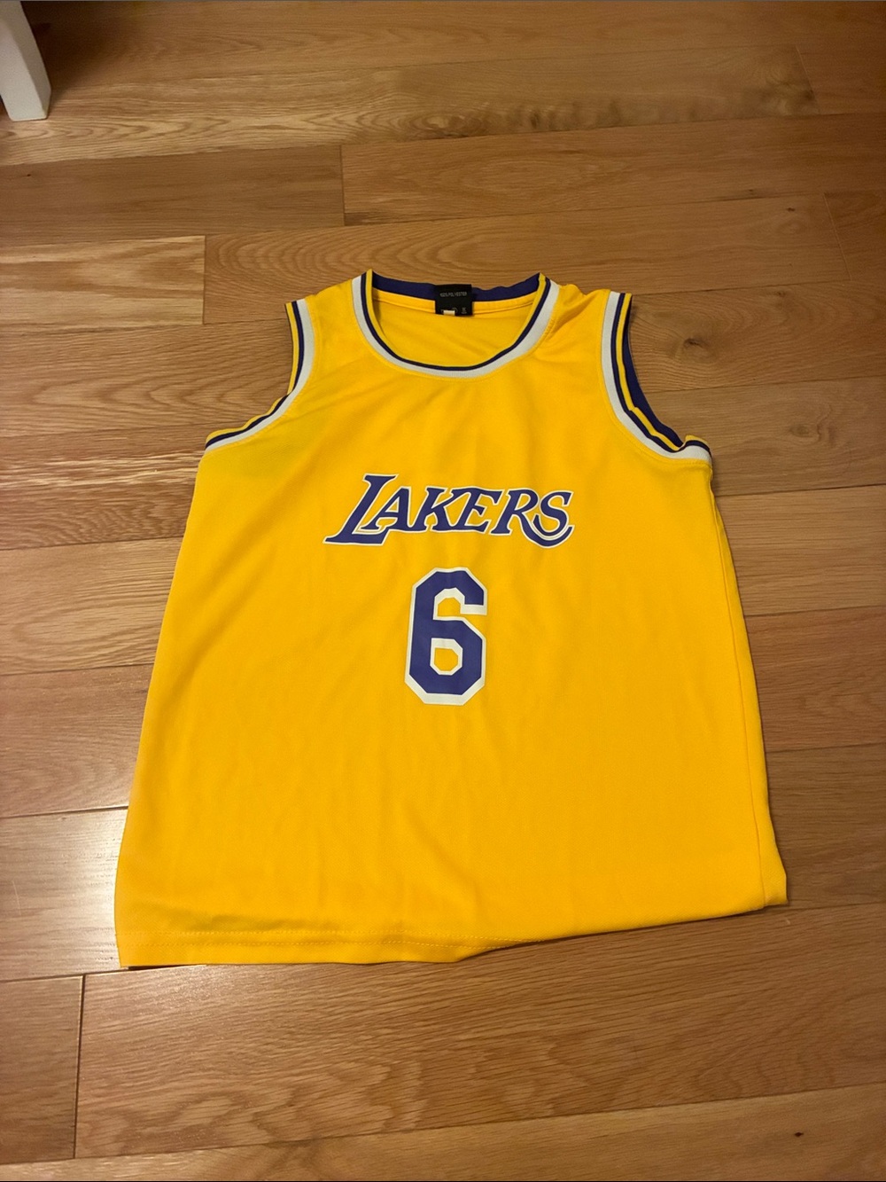 Sporto Yellow Los Angeles Lakers #6 Basketball Jersey